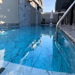 Villa Burberry&sauna Whirlpool Turkish Bath Pool Bbq