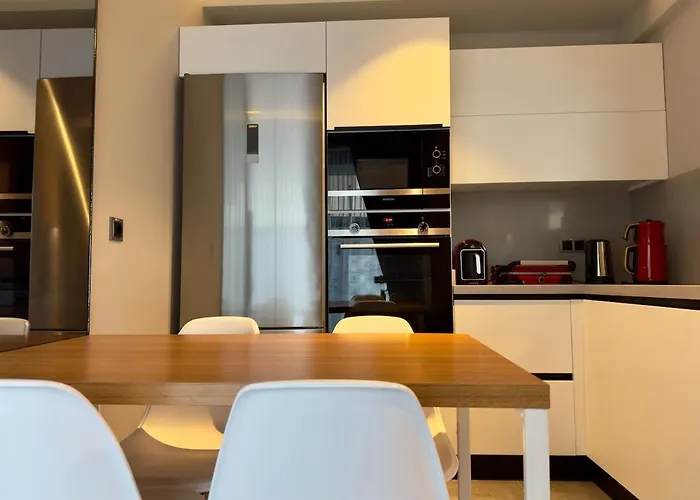 Burberry&sauna Whirlpool Turkish Bath Pool Bbq Villa *