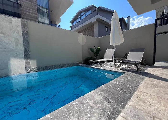 Villa Burberry&sauna Whirlpool Turkish Bath Pool Bbq *