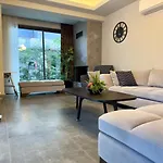 Villa Burberry&sauna Whirlpool Turkish Bath Pool Bbq *